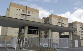 Apartamento Luxuoso à 2km da Litorânea
